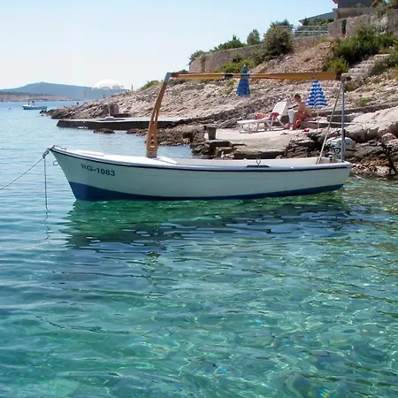 By The Sea Cove Ostricka Luka, - 13709 דירה *