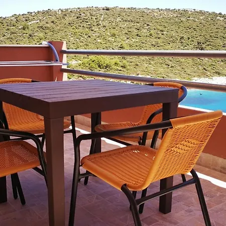 By The Sea Cove Ostricka Luka, - 13709 רוגוזניצה